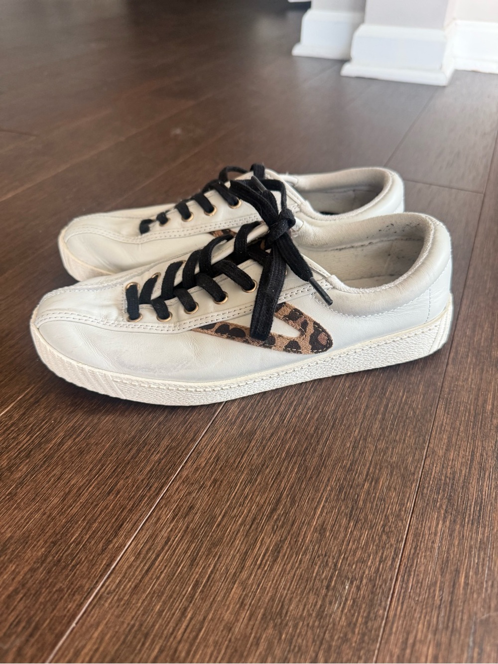 Tretorn White Leather Sneakers with Black Laces and Leopard Accent